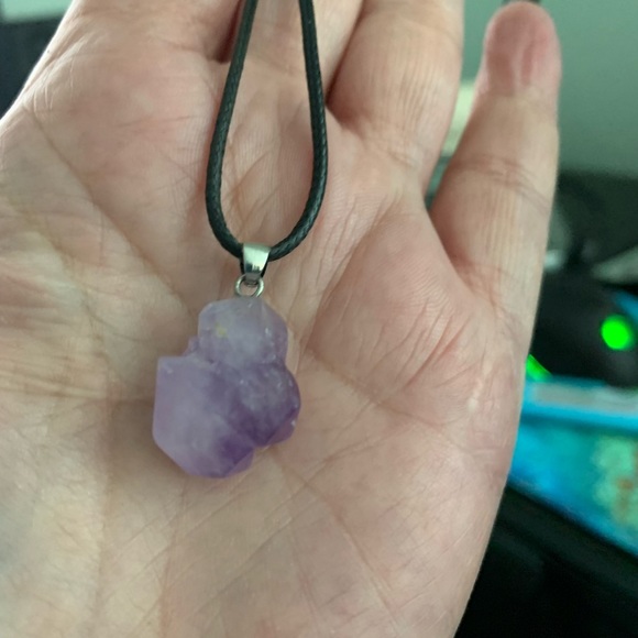 Amethyst stone - Picture 2 of 2